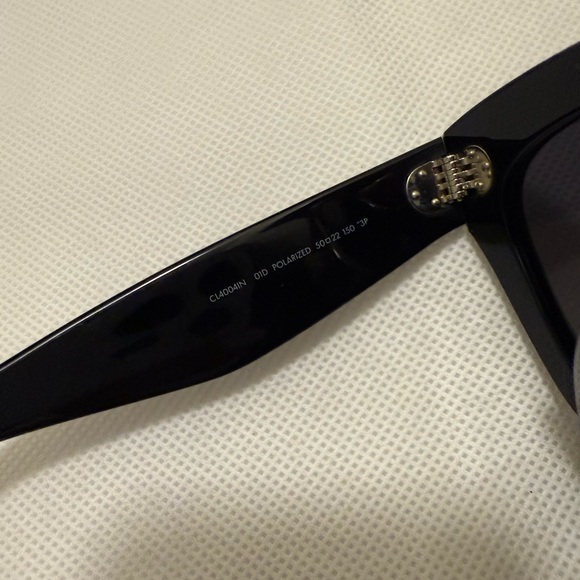 Celine Elegant Black Sunglasses - Picture 2 of 4